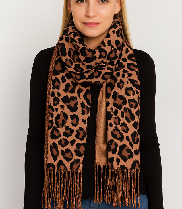 Eșarfă elegantă cu ciucuri