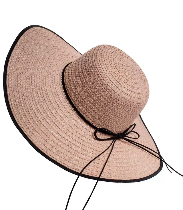 Pălărie de paie de damă elegantă cu panglică