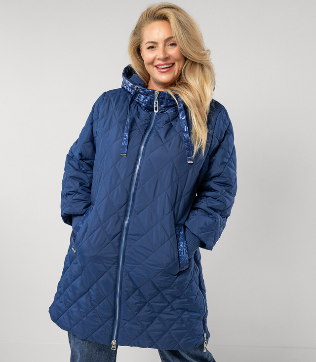 Jachetă lungă de iarnă cu glugă decorativă LUNA