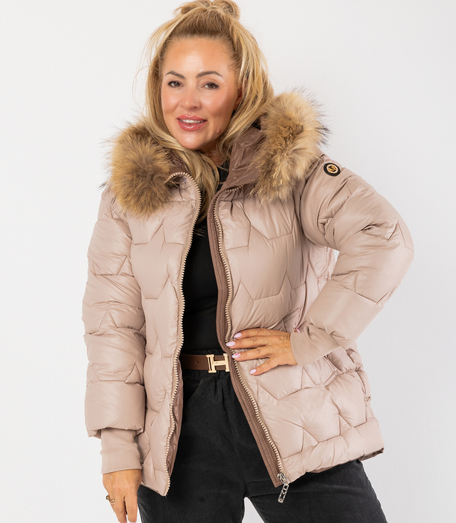 Jachetă de iarnă matlasată cu glugă decorată cu blană ARIA PUFF