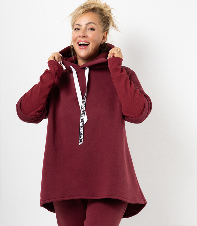 Hanorac pentru femei cu spatele mai lung și tiv canelat VERONICA