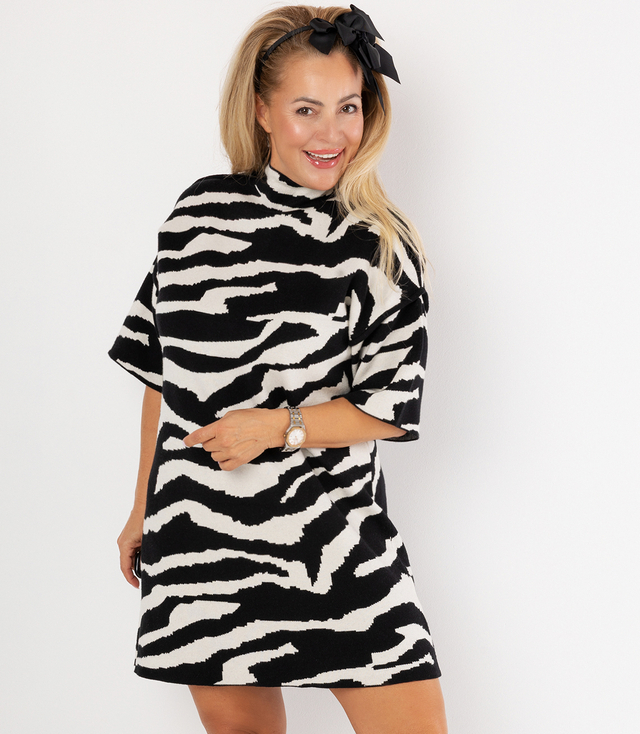 Rochie din tricot cu model trapez TWIGGY